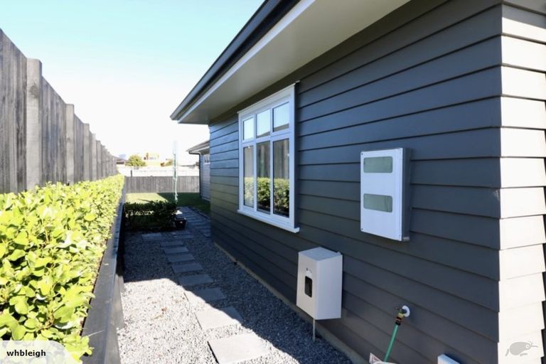 Photo of property in 2 Audrey Place, Flagstaff, Hamilton, 3210