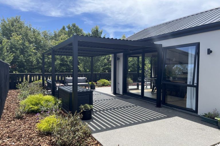 Photo of property in 17 Prospect Place, Halswell, Christchurch, 8025