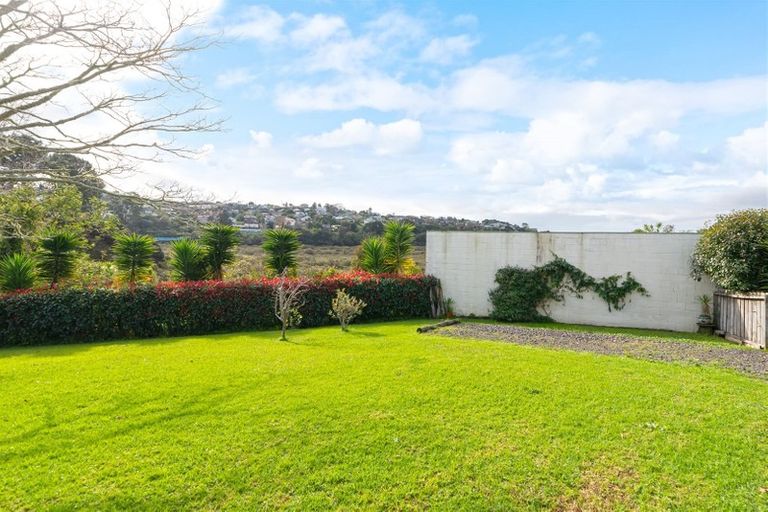 Photo of property in 26 Realm Place, Massey, Auckland, 0614