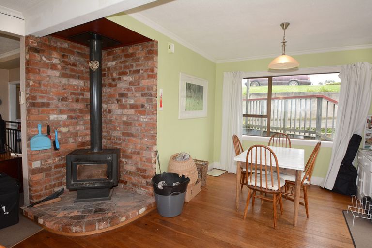 Photo of property in 84 Moana Crescent, Musselburgh, Dunedin, 9013