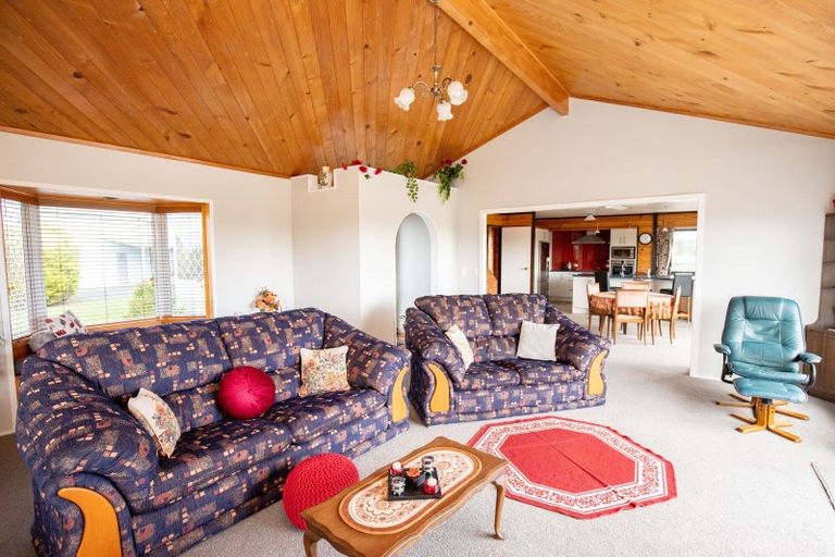 Photo of property in 545 State Highway 25, Waitakaruru, Thames, 3576