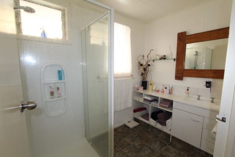 Photo of property in 28 Lancaster Crescent, Tokoroa, 3420