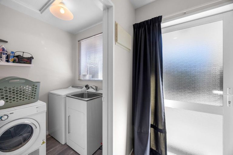 Photo of property in 14 Wairau Road, Albert Town, Wanaka, 9305