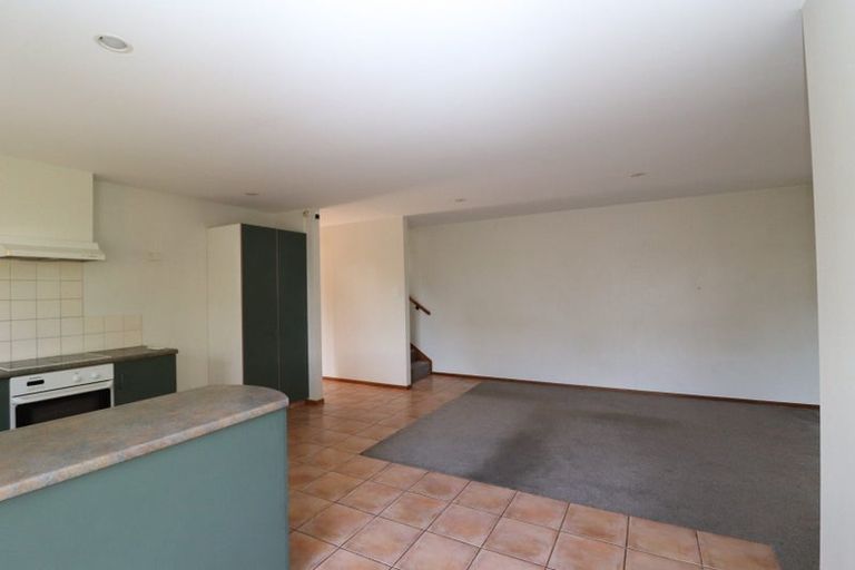 Photo of property in 15 Brockworth Place, Riccarton, Christchurch, 8011