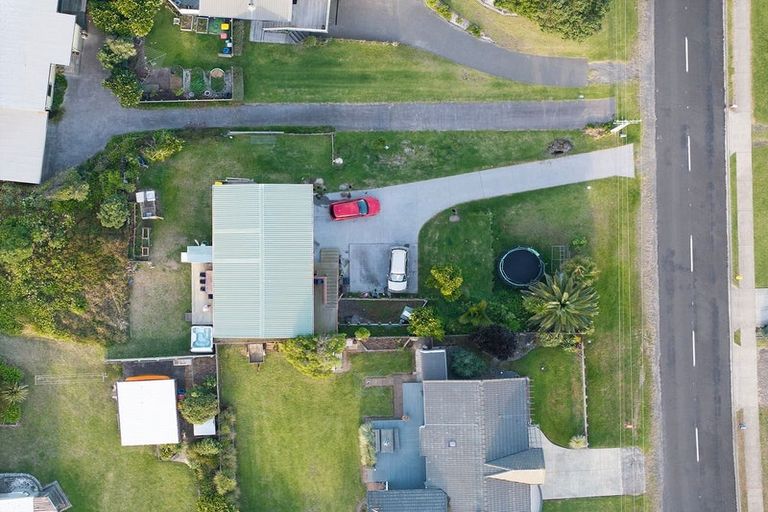 Photo of property in 573 Pukehina Parade, Pukehina, Te Puke, 3189