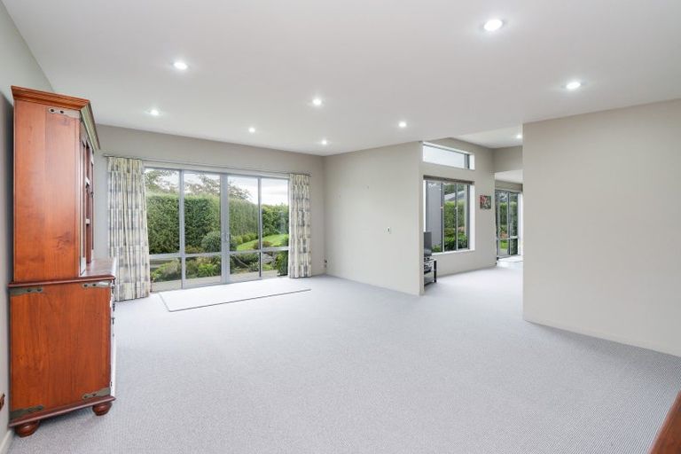 Photo of property in 44 Glenroy Park Drive, Waikiwi, Invercargill, 9810