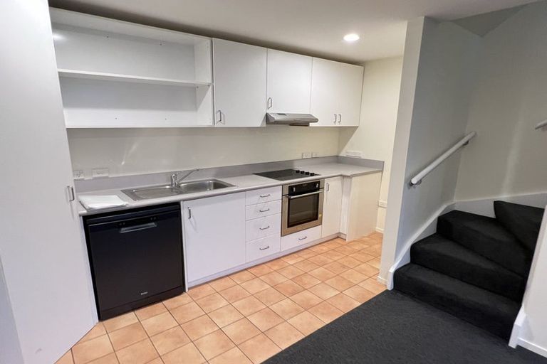 Photo of property in 12-16 Pirie Street, Palmerston North, 4410
