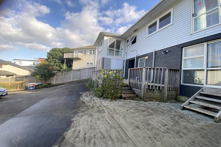 Photo of property in 64 Hastings Road, Mairangi Bay, Auckland, 0630