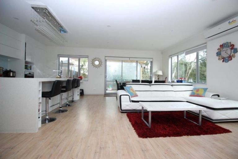 Photo of property in 46 Blacks Road, Greenhithe, Auckland, 0632