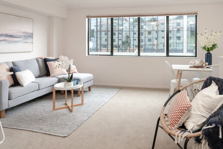 Photo of property in 83h Hill Street, Thorndon, Wellington, 6011