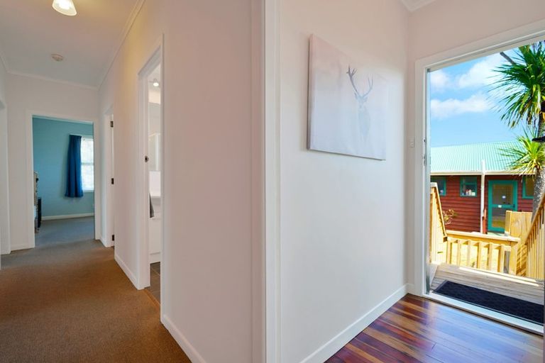 Photo of property in 78a Wharf Road, Te Atatu Peninsula, Auckland, 0610