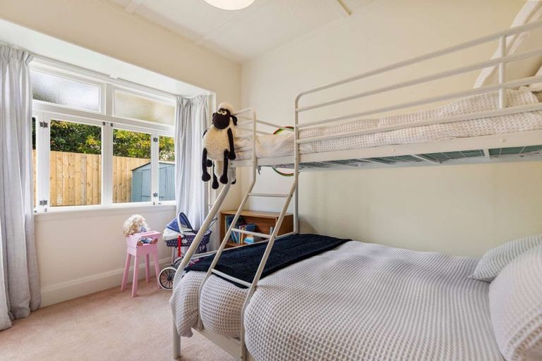 Photo of property in 2 Mansel Avenue, Hillcrest, Hamilton, 3216