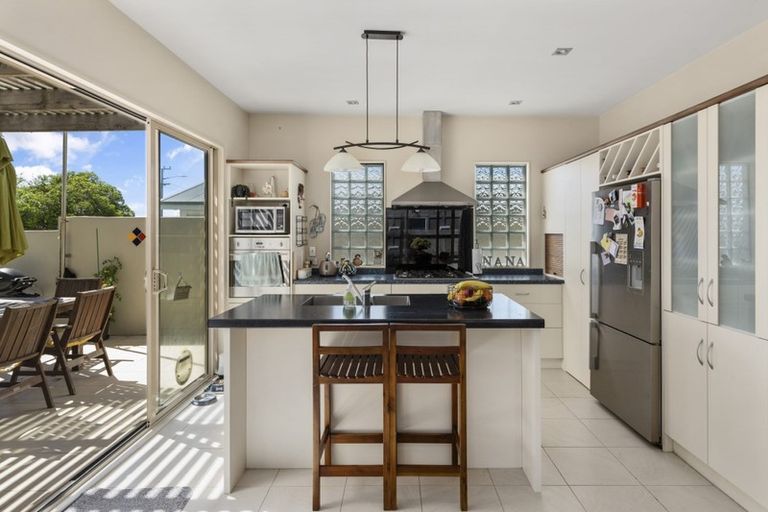 Photo of property in 464 Pukehina Parade, Pukehina, Te Puke, 3189