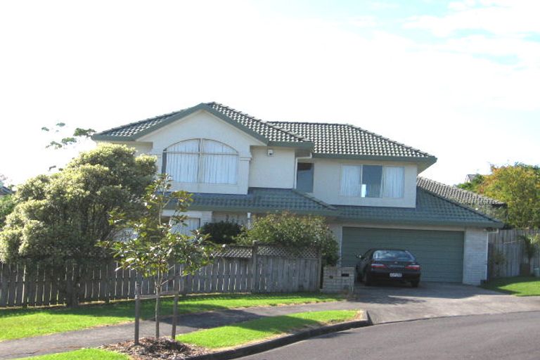 Photo of property in 2/2 Alf Place, Somerville, Auckland, 2014