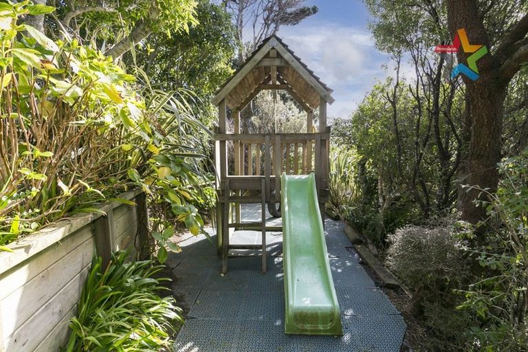 Photo of property in 91 Makara Road, Karori, Wellington, 6012