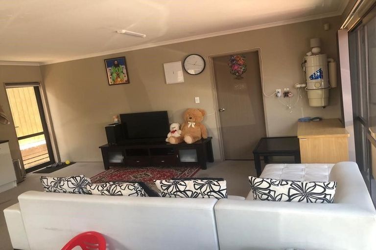 Photo of property in 8a Lyell Court, Clover Park, Auckland, 2019