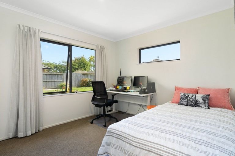 Photo of property in 5 Carlsberg Place, Papamoa Beach, Papamoa, 3118