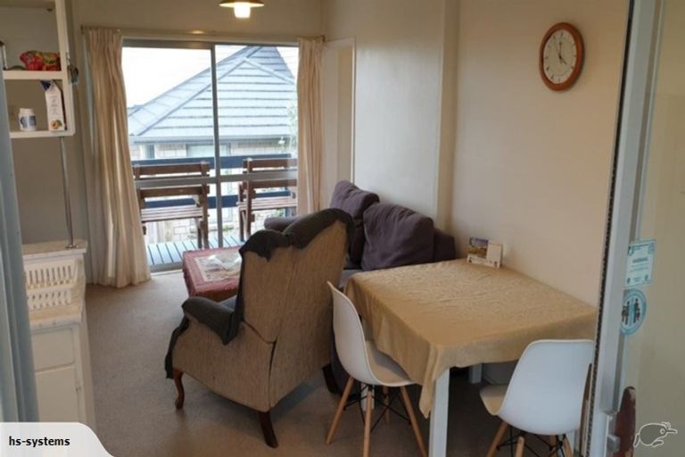 Photo of property in 44 Shakespear Road, Army Bay, Whangaparaoa, 0930