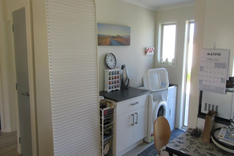 Photo of property in 6b Hayes Street, Waimate, 7924