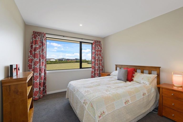 Photo of property in 24 Landsborough Drive, Darfield, 7571