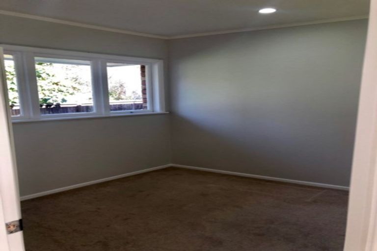 Photo of property in 4/15 Gladstone Road, Northcote, Auckland, 0627