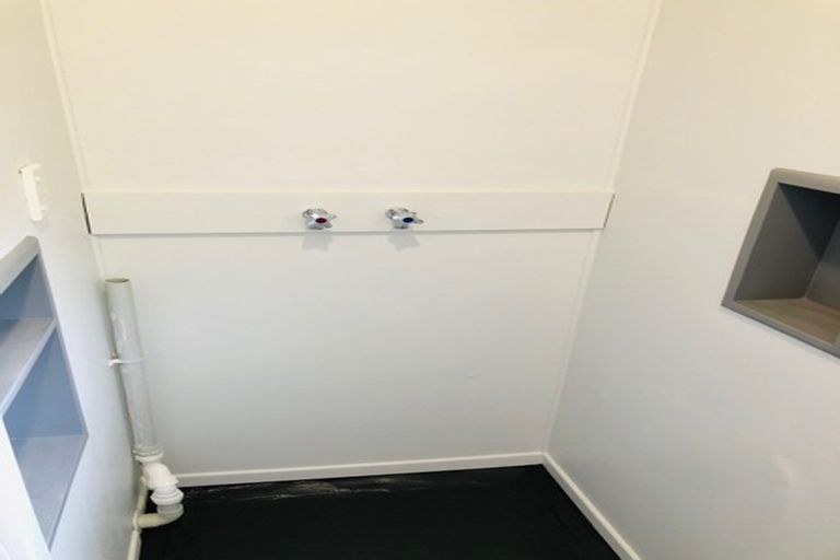 Photo of property in 24 Rainey Grove, Taita, Lower Hutt, 5011