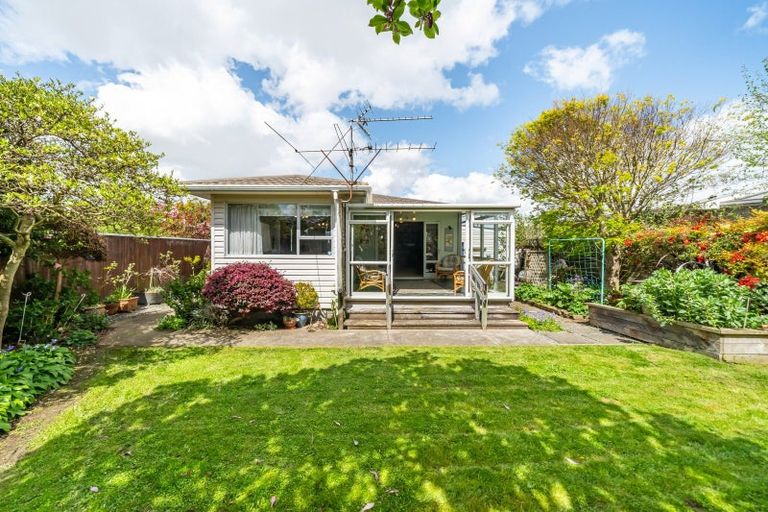 Photo of property in 16a Sheridan Crescent, Trentham, Upper Hutt, 5018