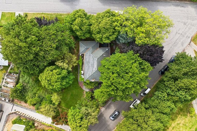 Photo of property in 37 Stratford Terrace, Wanaka, 9305