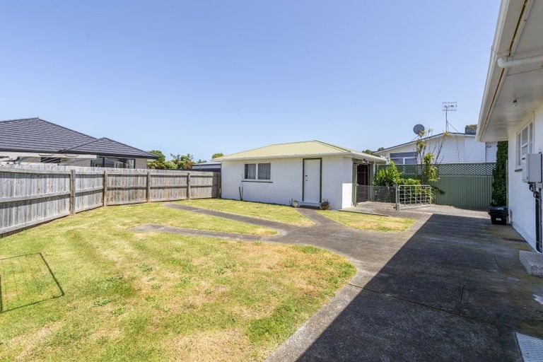 Photo of property in 39 Polson Street, Castlecliff, Whanganui, 4501