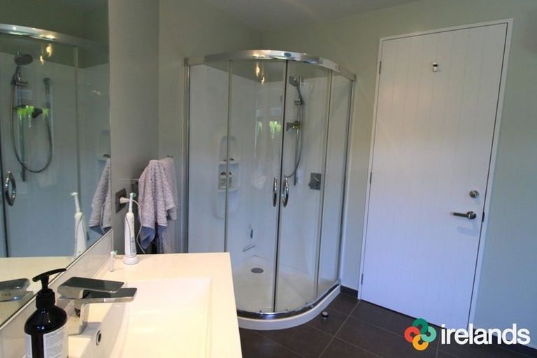 Photo of property in 116 Glenstrae Road, Redcliffs, Christchurch, 8081