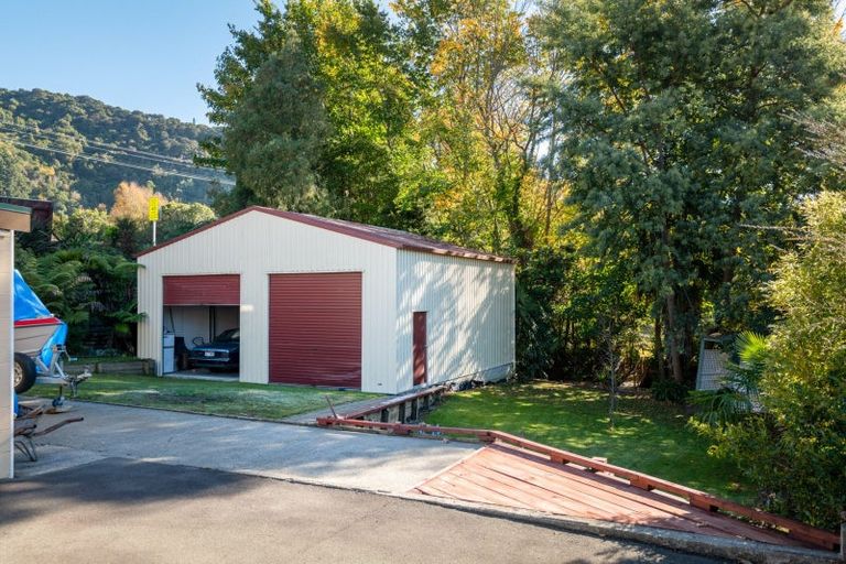 Photo of property in 2 Kavanagh Place, Havelock, 7100