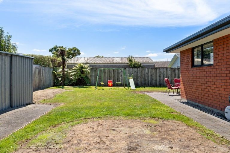Photo of property in 16 Colchester Place, Templeton, Christchurch, 8042