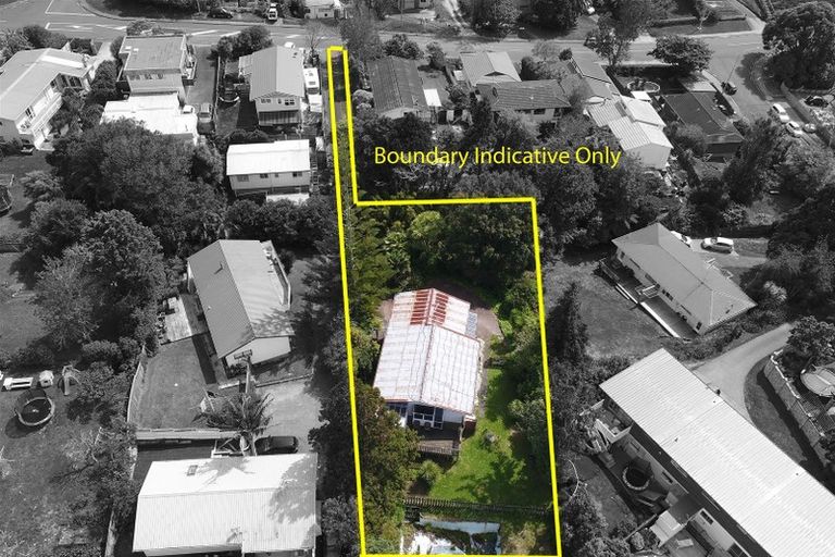 Photo of property in 40 Glamorgan Drive, Torbay, Auckland, 0630