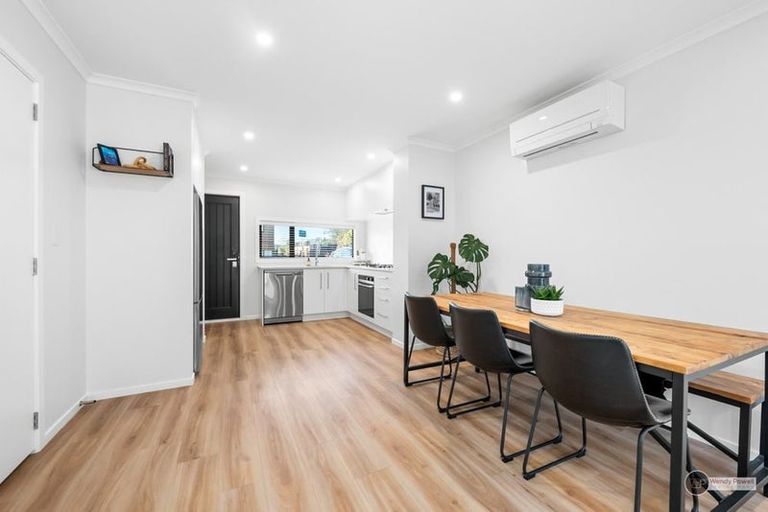 Photo of property in 3 Reid Lane, Wallaceville, Upper Hutt, 5018