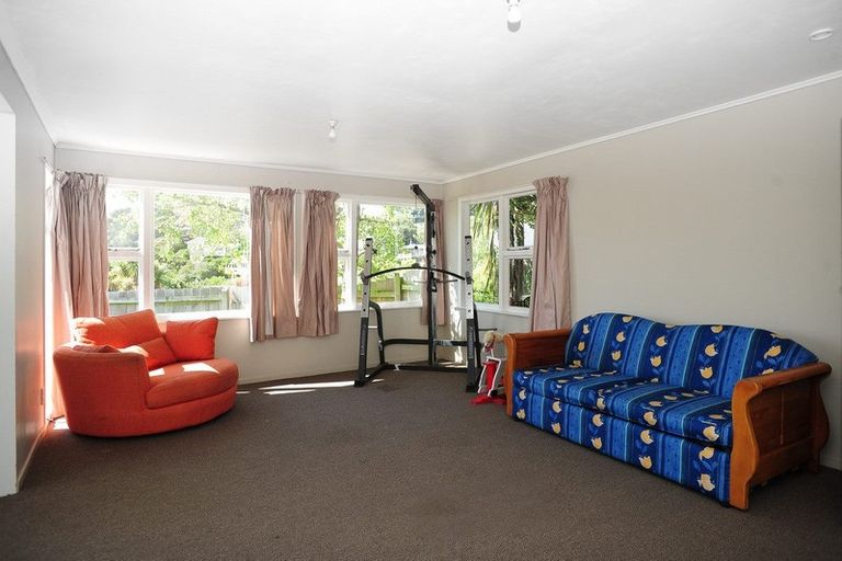 Photo of property in 8 Te Ara Crescent, Diamond Harbour, Lyttelton, 8971