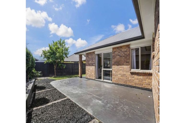 Photo of property in 4 Thistlewood Avenue, Hamilton East, Hamilton, 3216