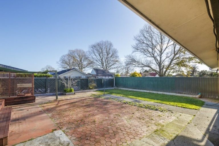 Photo of property in 46 John F Kennedy Drive, Milson, Palmerston North, 4414