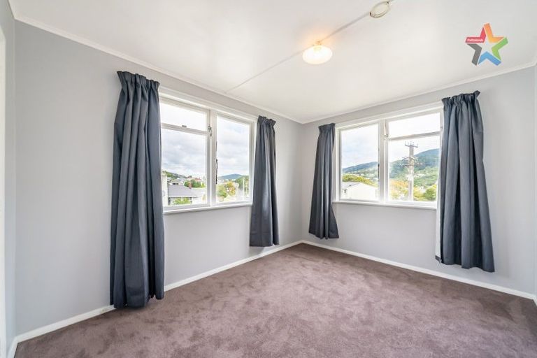 Photo of property in 40 Bell Street, Tawa, Wellington, 5028