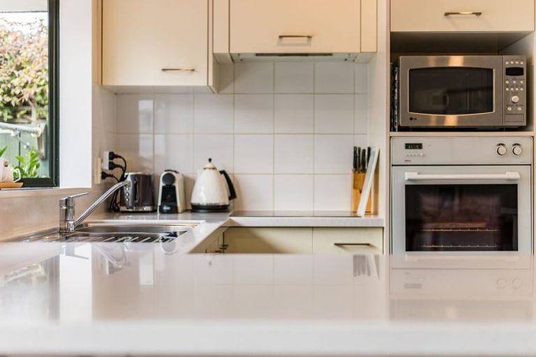 Photo of property in 2/45 Brunswick Street, Hutt Central, Lower Hutt, 5010