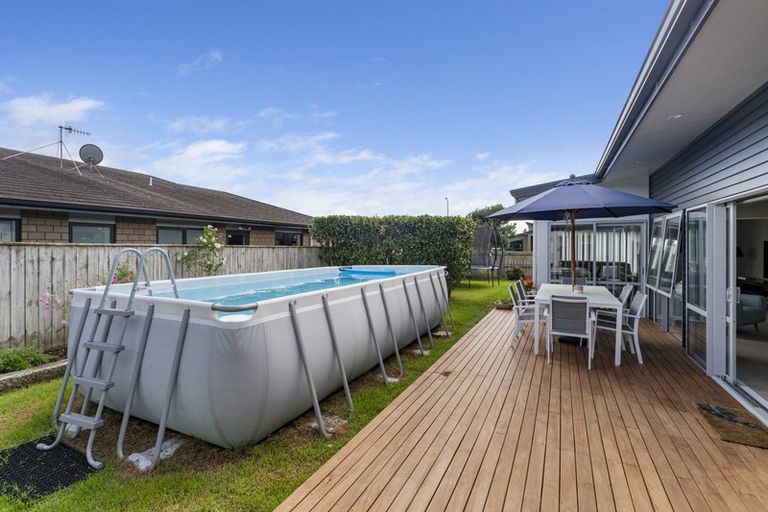 Photo of property in 44 Kotuku Drive, Paraparaumu Beach, Paraparaumu, 5032