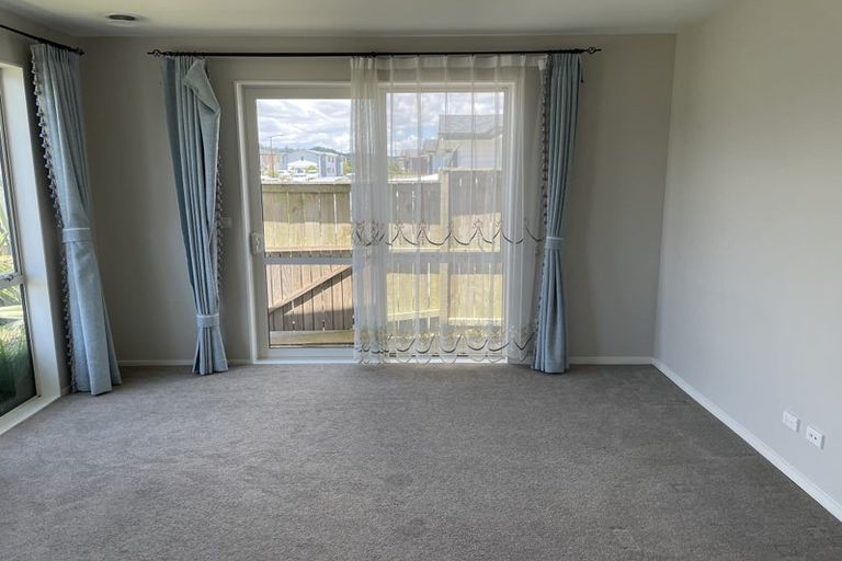 Photo of property in 23 Ahorangi Road, Silverdale, 0932