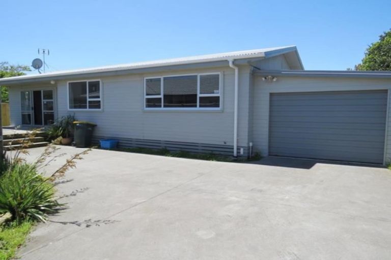 Photo of property in 3a Vogel Street, Fitzroy, New Plymouth, 4312