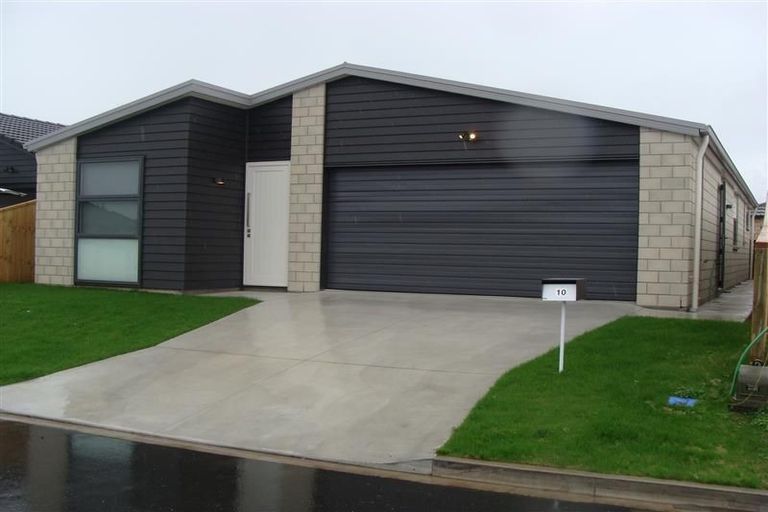 Photo of property in 10 Marion Crescent, Papamoa Beach, Papamoa, 3118