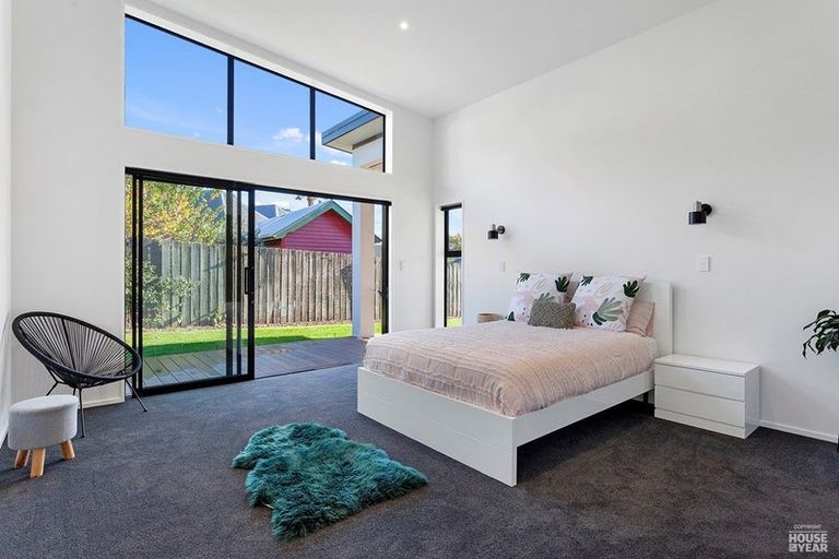 Photo of property in 72a Port Hills Road, Heathcote Valley, Christchurch, 8022