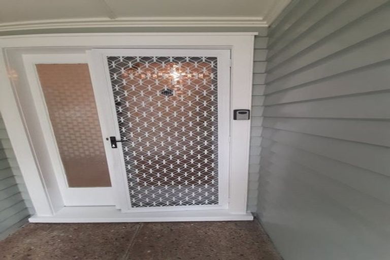 Photo of property in 1/26 Bayswater Avenue, Bayswater, Auckland, 0622