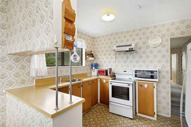 Photo of property in 23 Nassau Avenue, Grenada North, Wellington, 5028