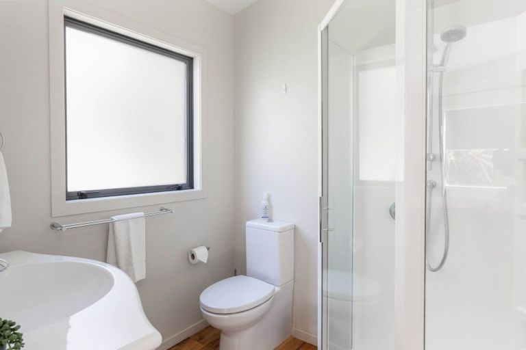 Photo of property in 2/16 Sunset Street, Hilltop, Taupo, 3330