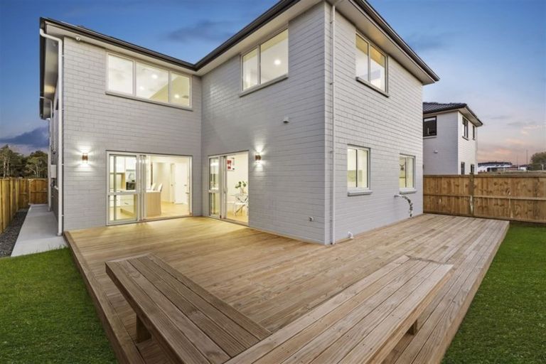 Photo of property in 24 Koropa Road, Flat Bush, Auckland, 2019
