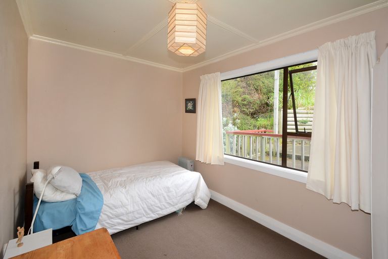 Photo of property in 84 Moana Crescent, Musselburgh, Dunedin, 9013