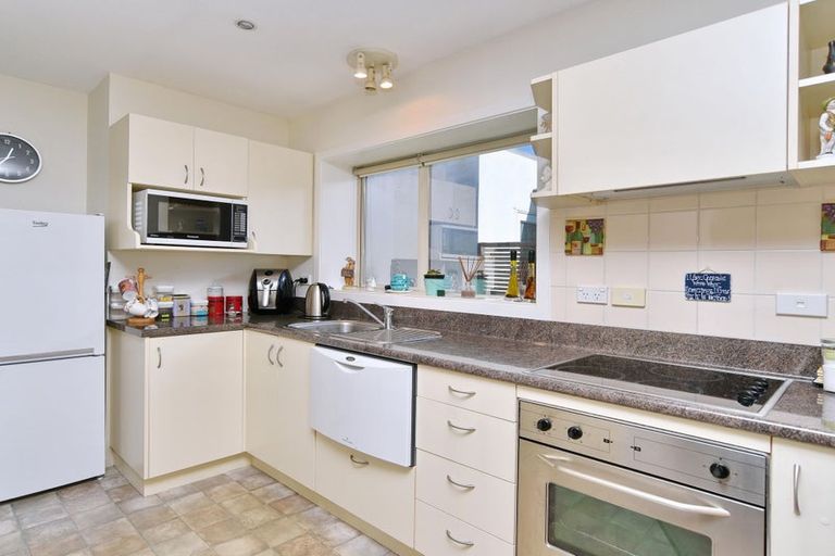 Photo of property in 4/26 Meadow Street, Papanui, Christchurch, 8052